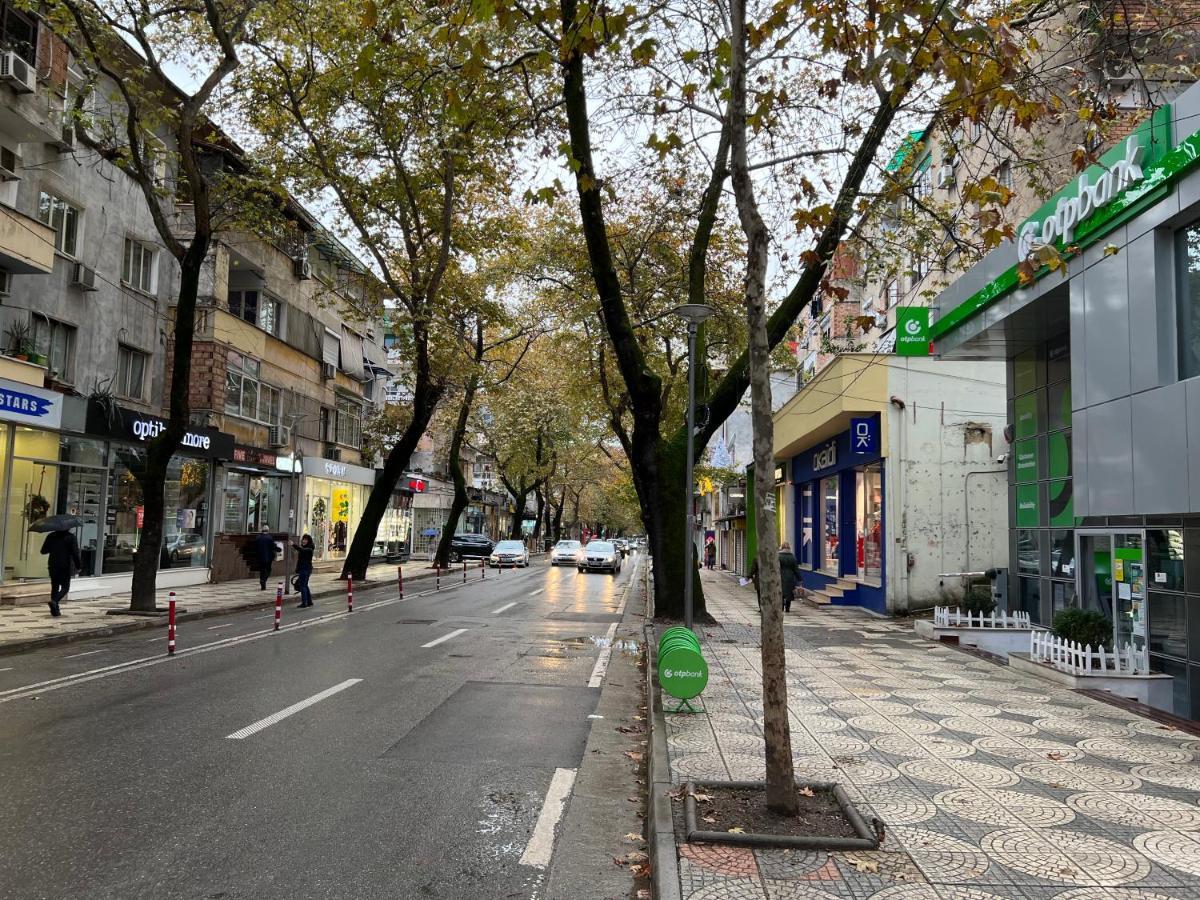 Apartment Tirana On Myslym Shyri Zewnętrze zdjęcie